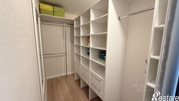 2-комн квартира улица Петра Сумина, 2,  д. 2