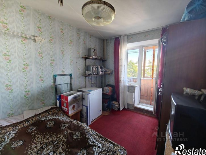 4-комн квартира улица Сталеваров, 66,  д. 66