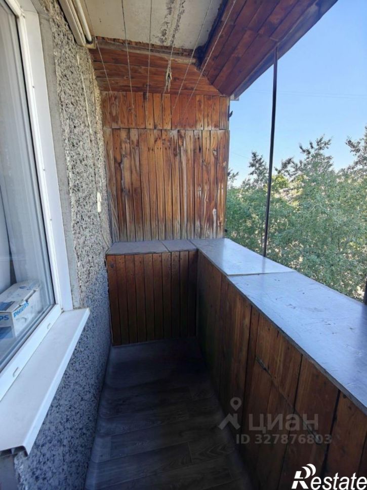 4-комн квартира улица Сталеваров, 66,  д. 66