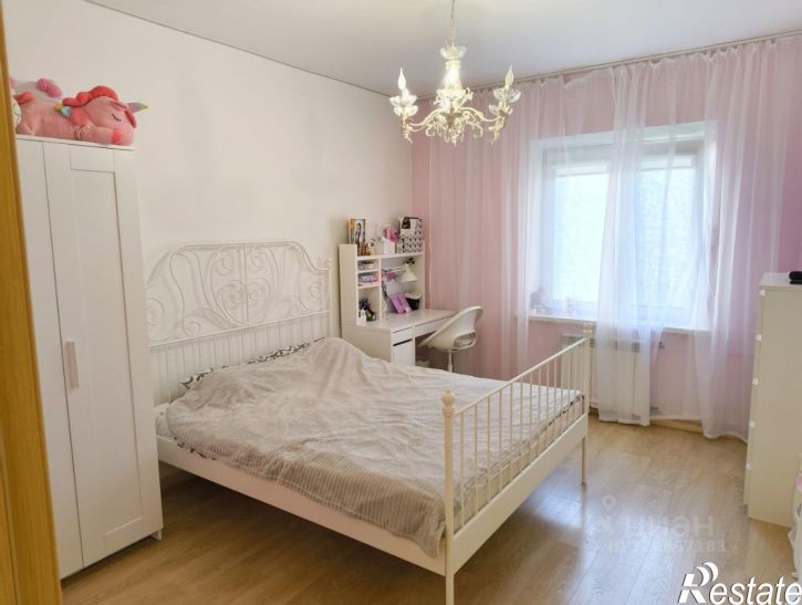 3-комн квартира ул Братьев Кашириных, 122,  д. 122