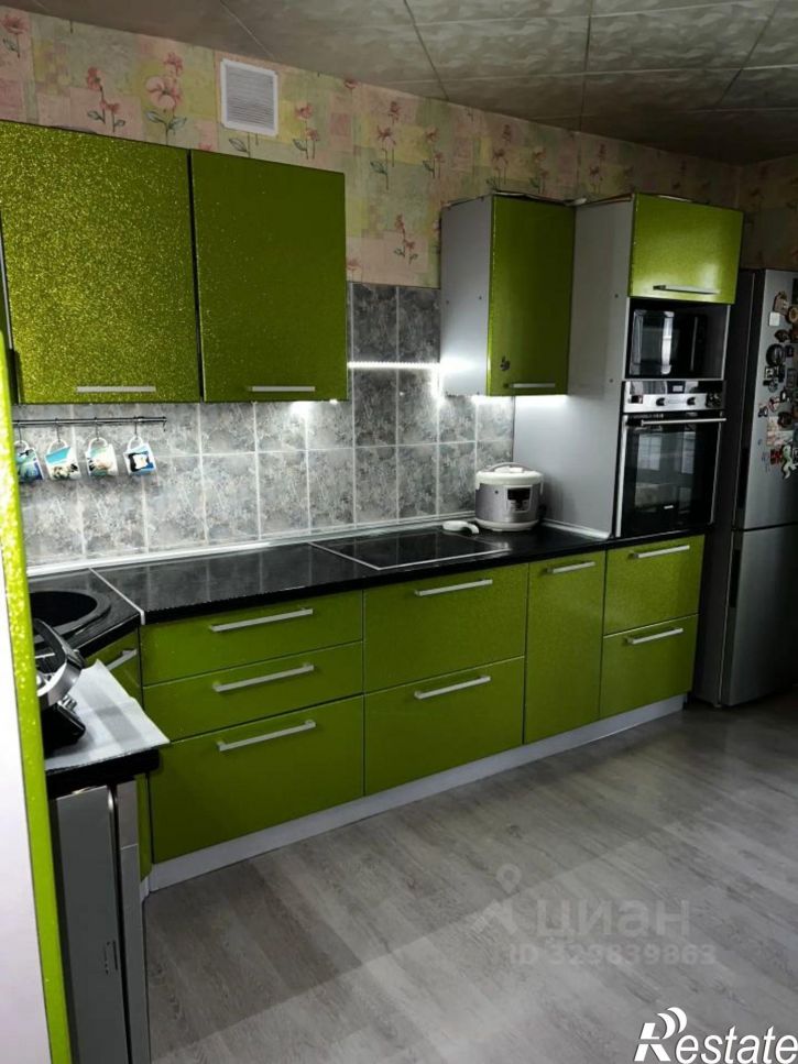 3-комн квартира Российская улица, 266,  д. 266