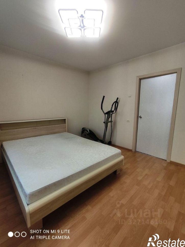 3-комн квартира улица Петра Сумина, 6,  д. 6