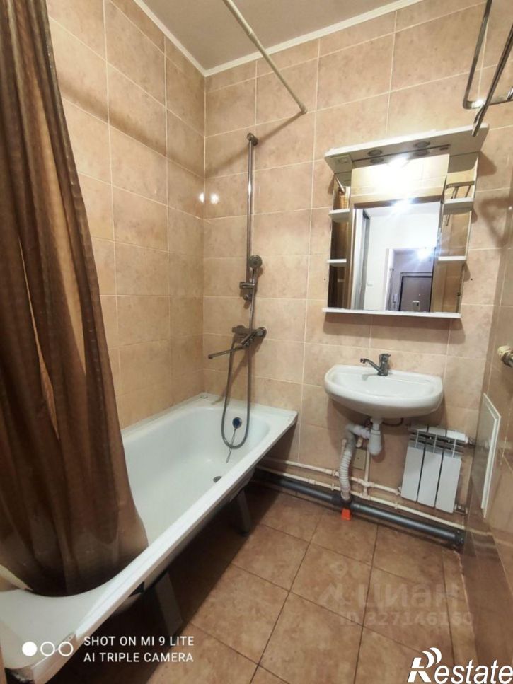 3-комн квартира улица Петра Сумина, 6,  д. 6