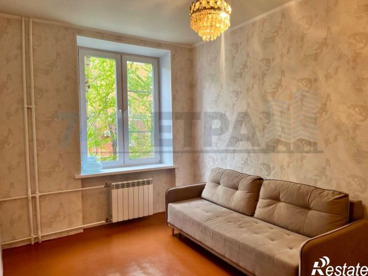 2-комн квартира Сталеваров ул, 34