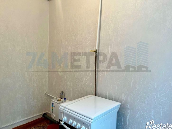 2-комн квартира Сталеваров ул, 34