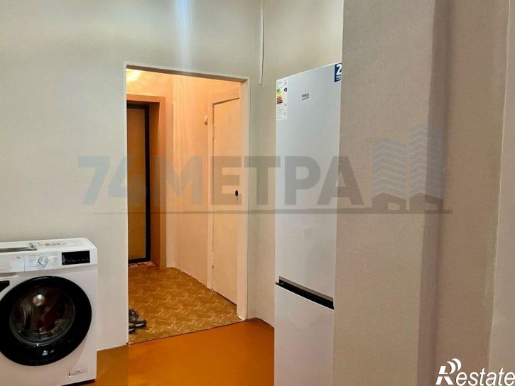 2-комн квартира Сталеваров ул, 34