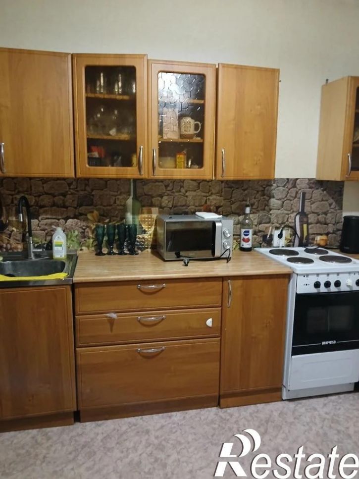 2-комн квартира Омская, 6