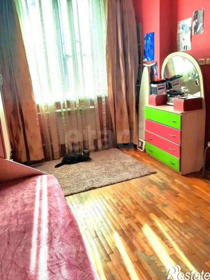 3-комн квартира Театральный переулок, 16,  д. 16