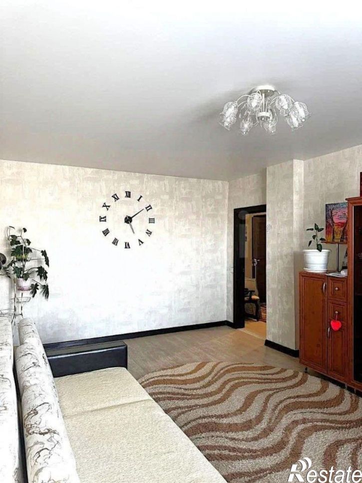 3-комн квартира ул Сталеваров, 37,  д. 37