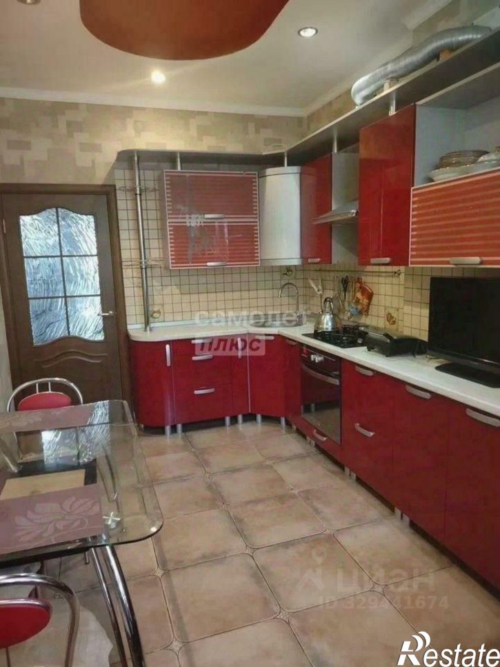 4-комн квартира ул Карпенко, 17,  д. 17