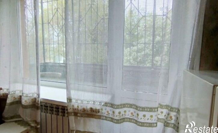 3-комн квартира улица Постышева, 6,  д. 6