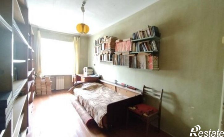 3-комн квартира улица Постышева, 6,  д. 6
