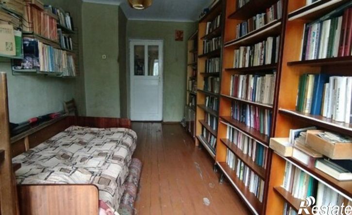 3-комн квартира улица Постышева, 6,  д. 6