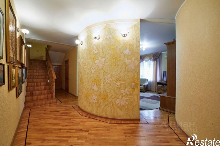 4-комн квартира улица Карла Маркса, 83,  д. 83
