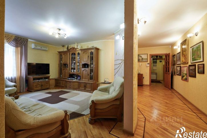 4-комн квартира улица Карла Маркса, 83,  д. 83