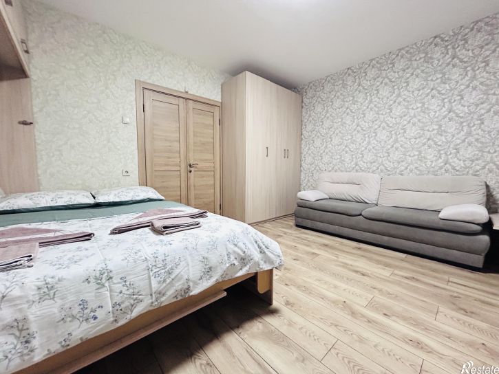 2-комн квартира Академика Сахарова , 10