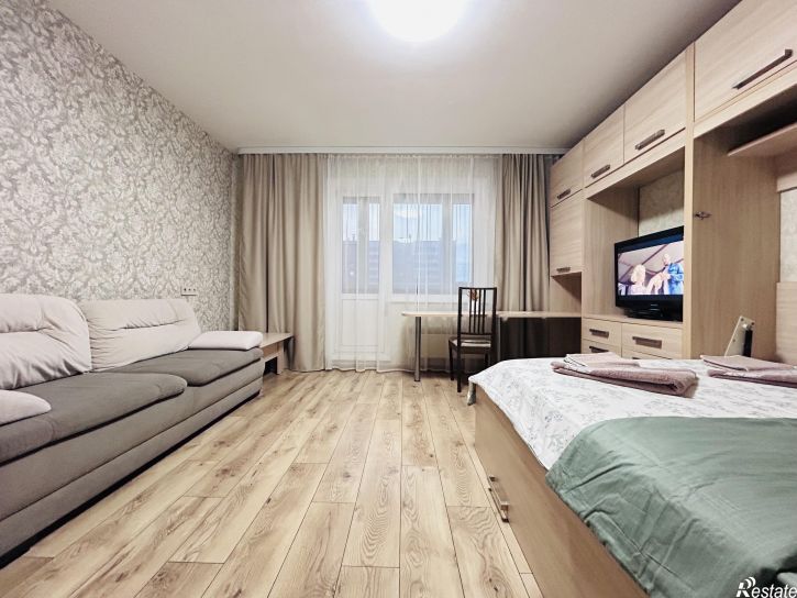 2-комн квартира Академика Сахарова , 10