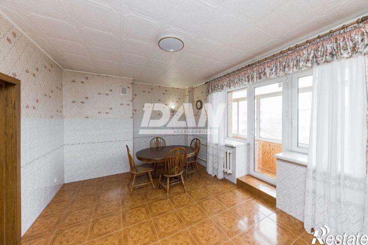 4-комн квартира ул Энгельса, 44В,  д. 44В