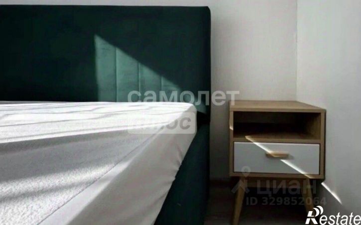 2-комн квартира ул имени ефрейтора Потехина, 2,  д. 2