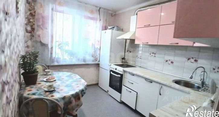 4-комн квартира ул Захаренко, 5,  д. 5