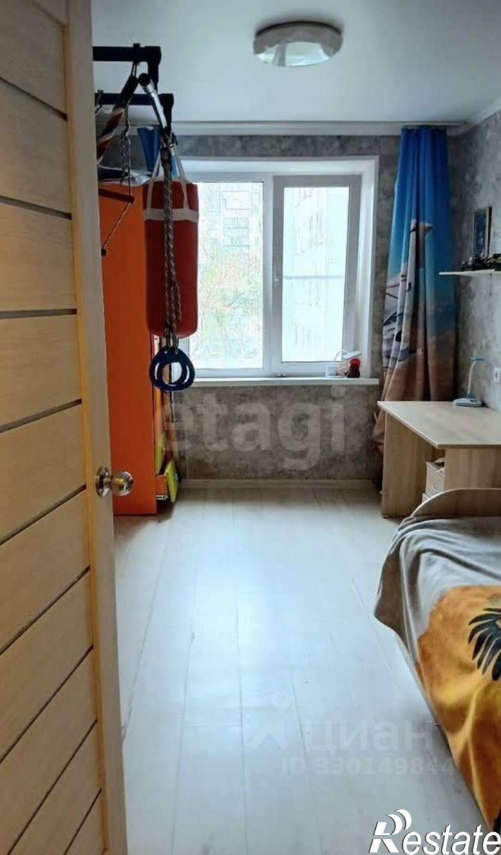 4-комн квартира ул Захаренко, 5,  д. 5