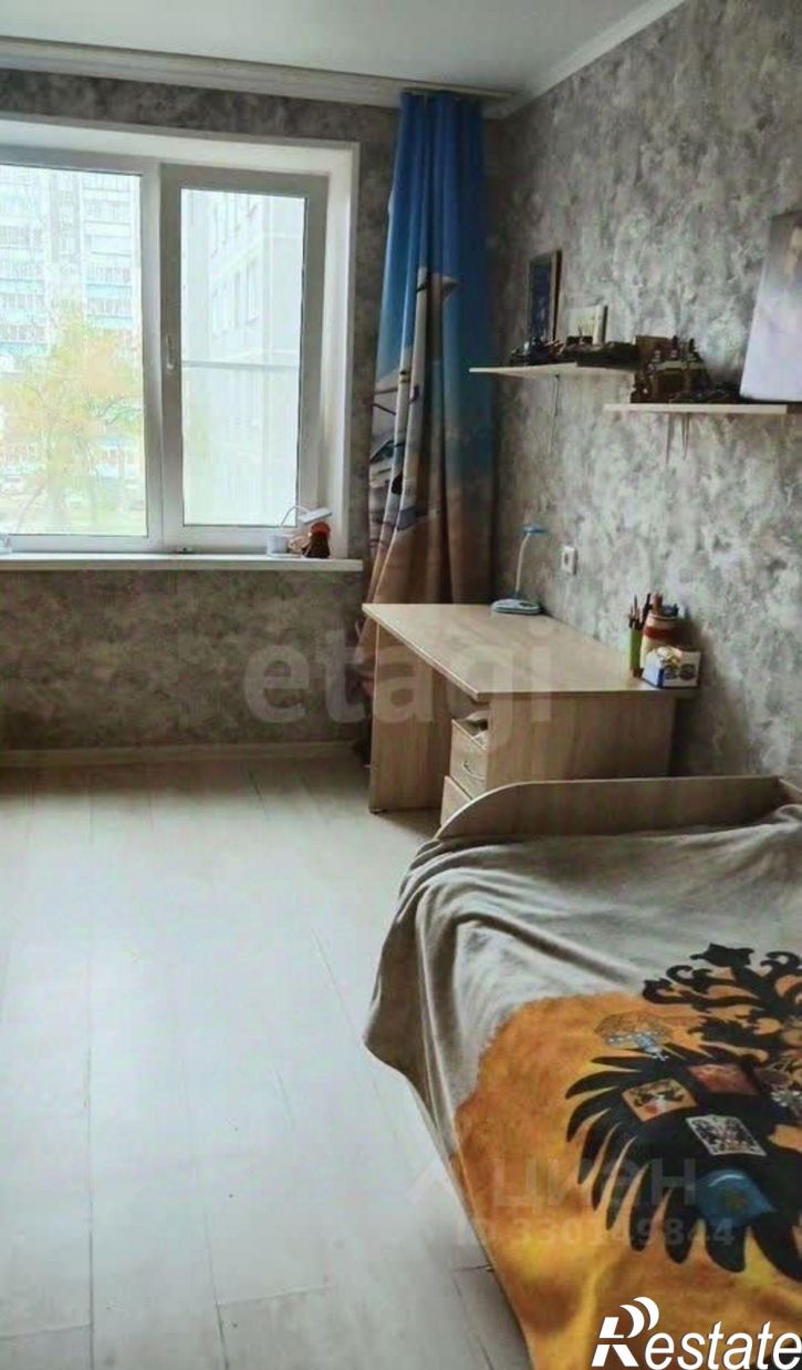 4-комн квартира ул Захаренко, 5,  д. 5