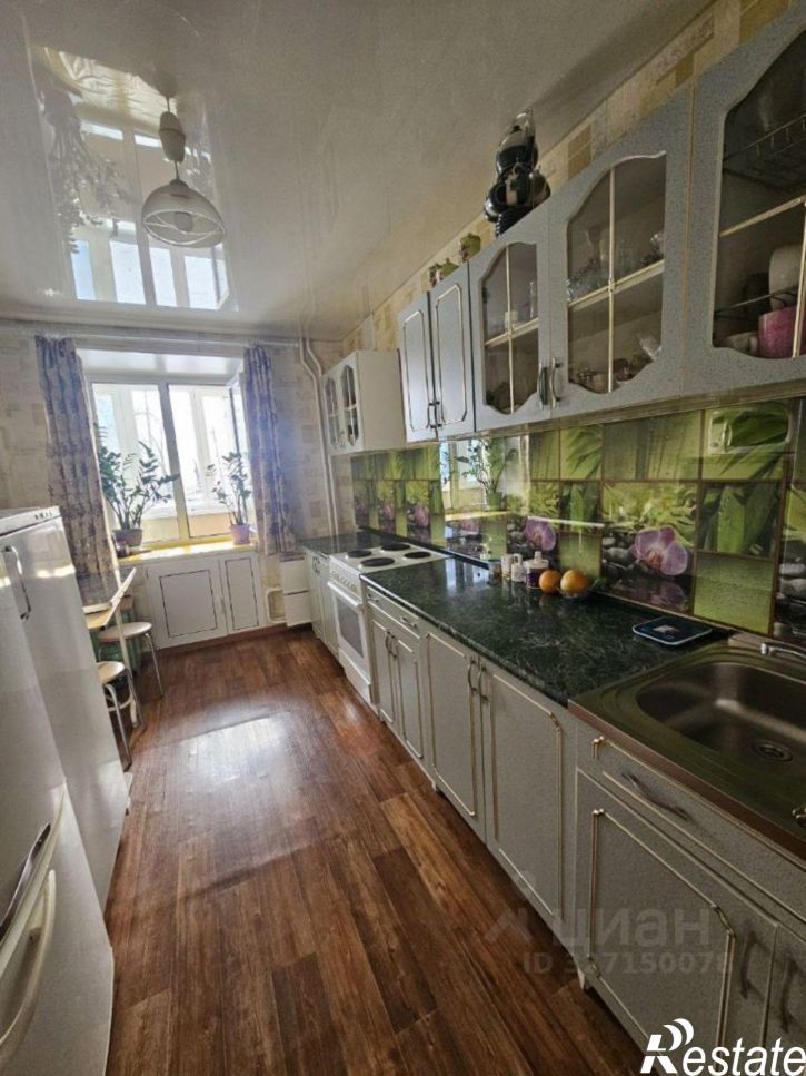 3-комн квартира ул Новороссийская, 122,  д. 122