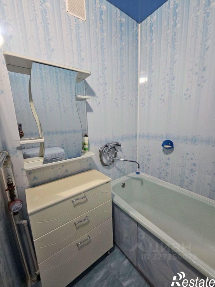 3-комн квартира ул Новороссийская, 122,  д. 122