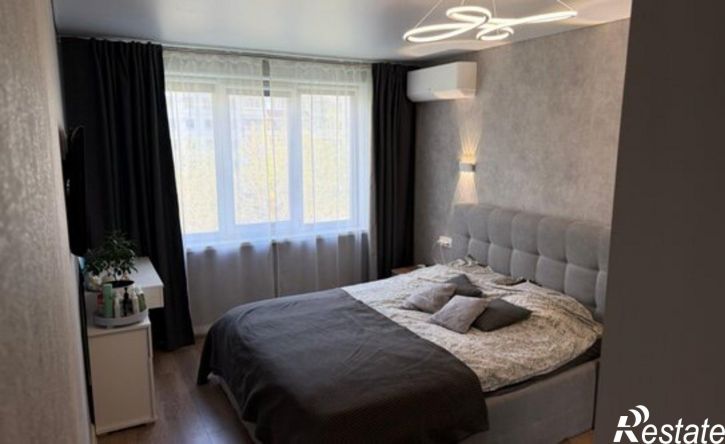3-комн квартира улица Ворошилова, 55Б,  д. 55Б