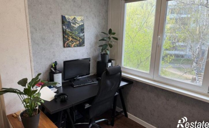 3-комн квартира улица Ворошилова, 55Б,  д. 55Б