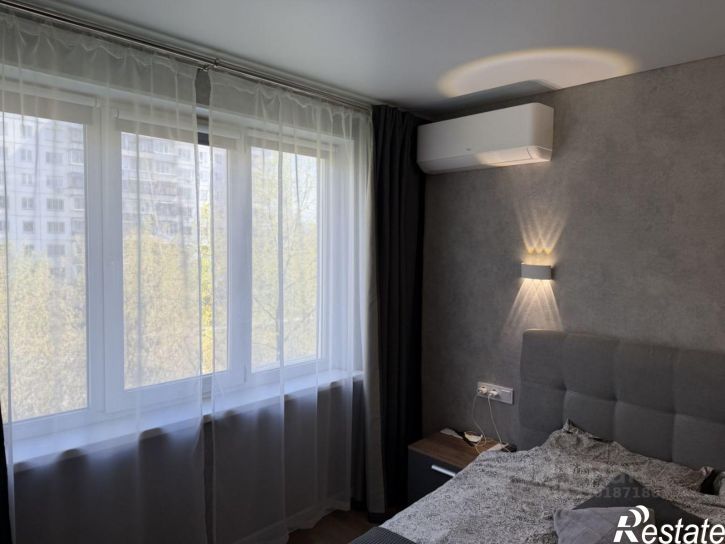 3-комн квартира улица Ворошилова, 55Б,  д. 55Б