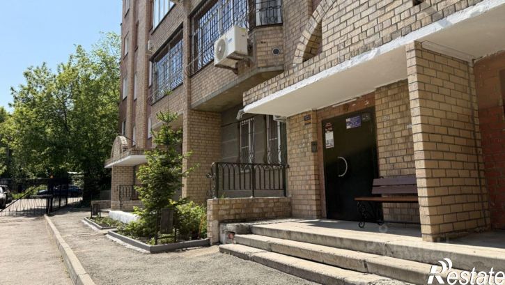 4-комн квартира ул Сони Кривой, 35А,  д. 35А
