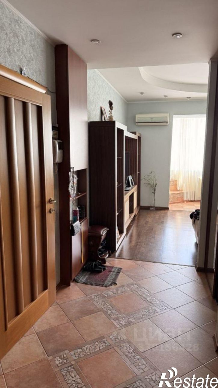 4-комн квартира ул Сони Кривой, 35А,  д. 35А