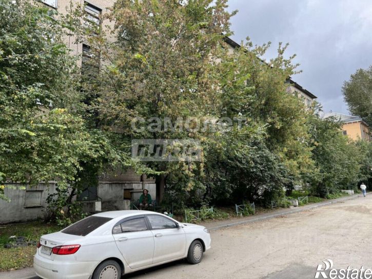 2-комн квартира Российская улица, 17В,  д. 17В