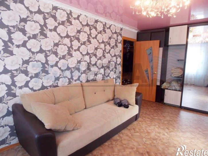 2-комн квартира улица Калинина, 20,  д. 20
