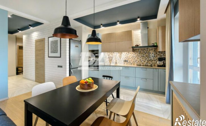 3-комн квартира улица Чичерина, 38В,  д. 38В