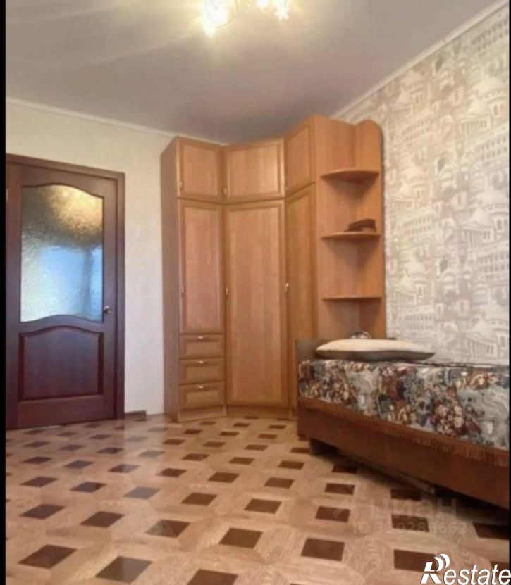 3-комн квартира ул Днепропетровская, 4,  д. 4
