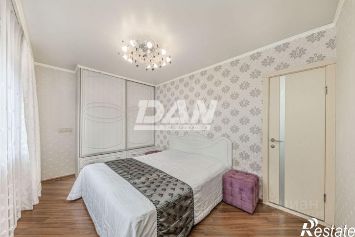 4-комн квартира ул Скульптора Головницкого, 28,  д. 28
