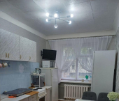 3-комн, 80кв м, этаж 1/3 Российская улица, 6