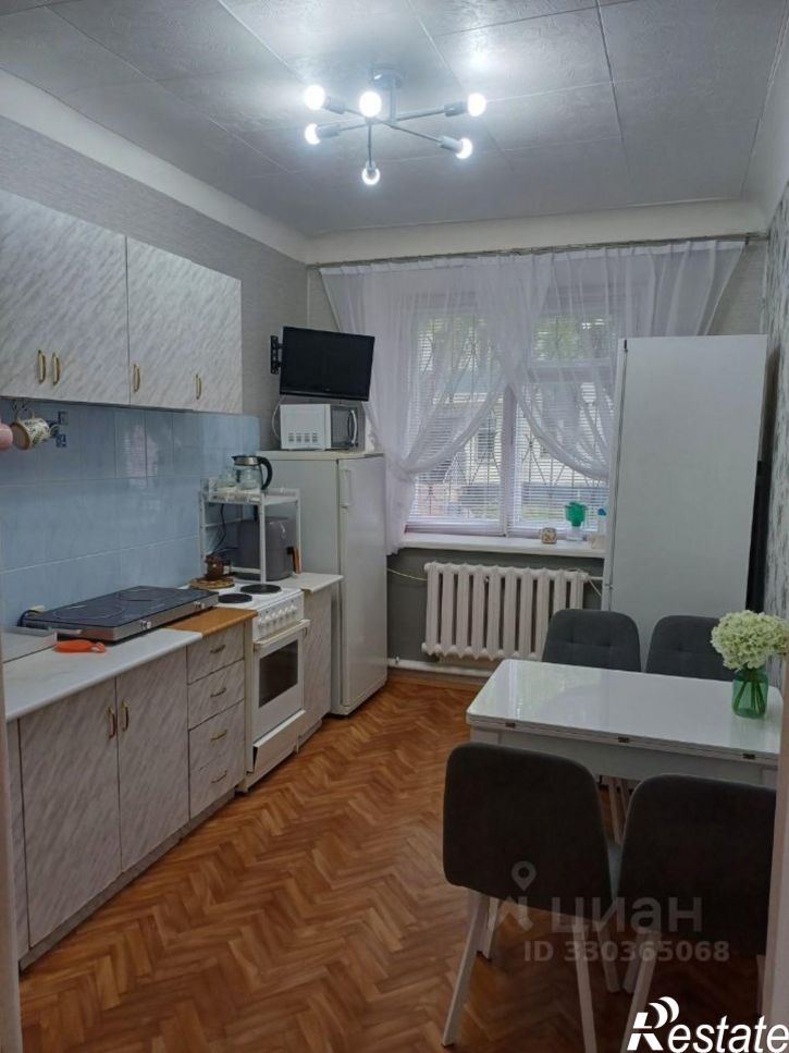 3-комн квартира Российская улица, 6,  д. 6
