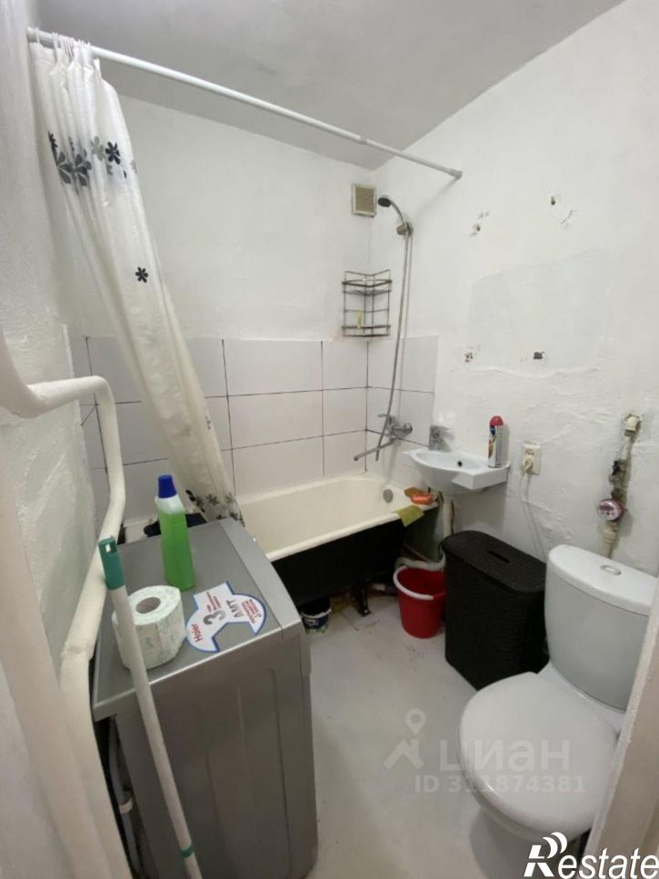 1-комн квартира улица Пети Калмыкова, 11,  д. 11