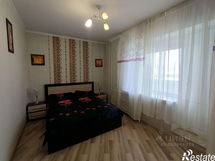 2-комн квартира улица Университетская Набережная, 18,  д. 18