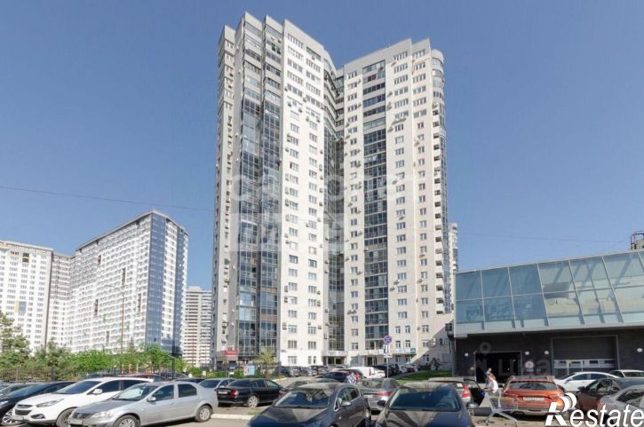 3-комн квартира ул Труда, 162,  д. 162