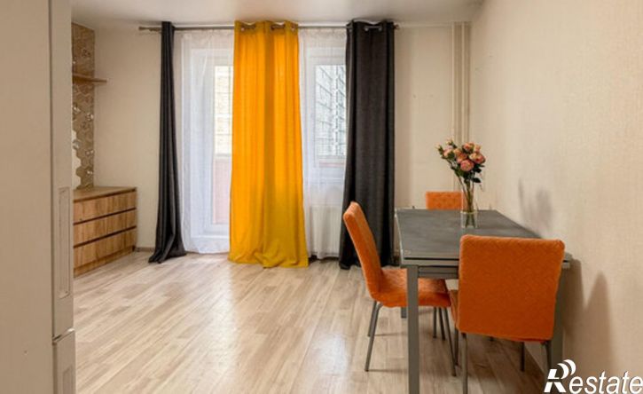 2-комн квартира улица Петра Столыпина, 13А,  д. 13А