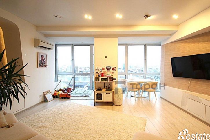 3-комн квартира улица Братьев Кашириных, 12Б,  д. 12Б