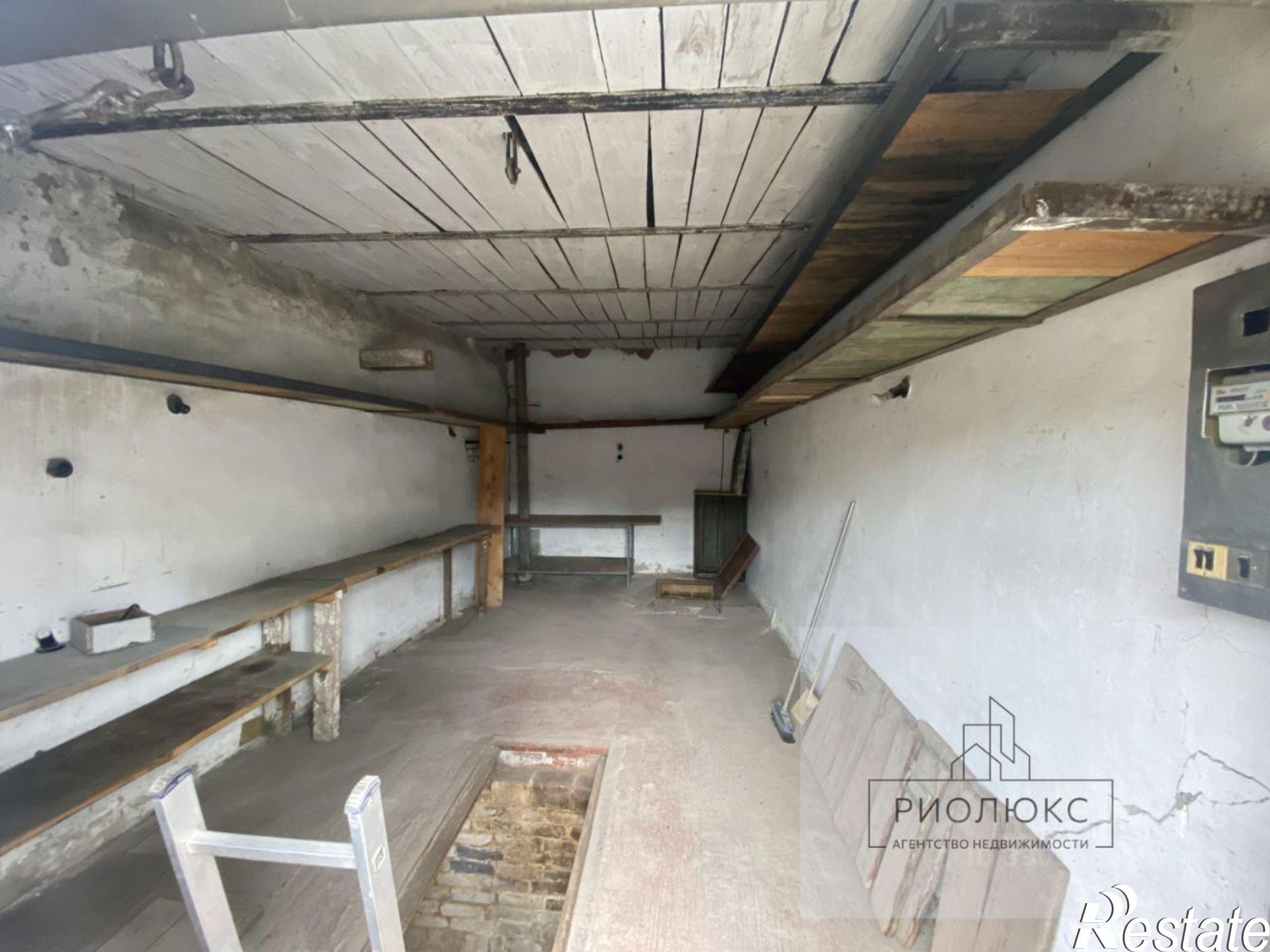 Купить гараж, место в паркинге за 336 175 рублей на 4-я улица