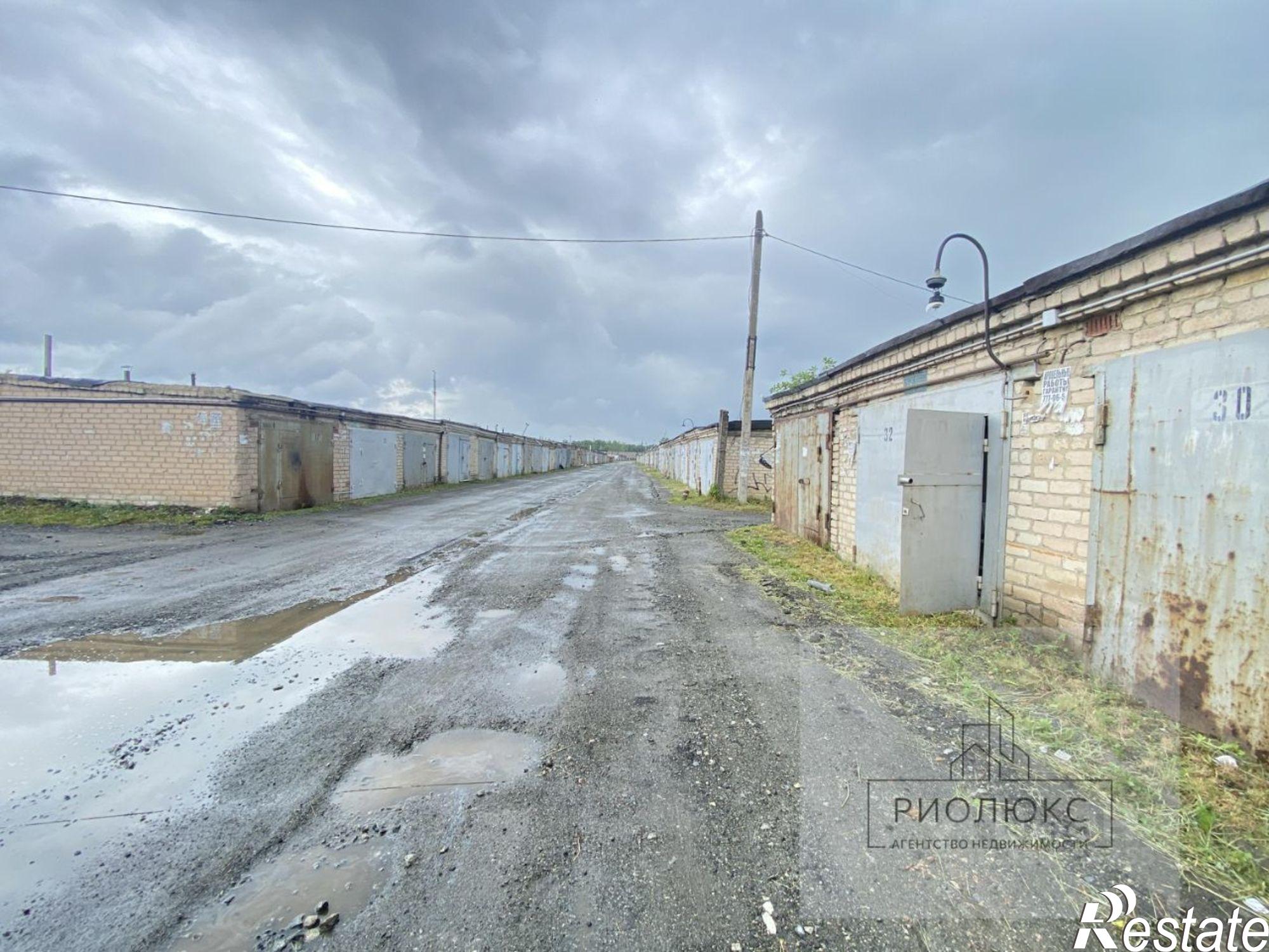 Купить гараж, место в паркинге за 336 175 рублей на 4-я улица