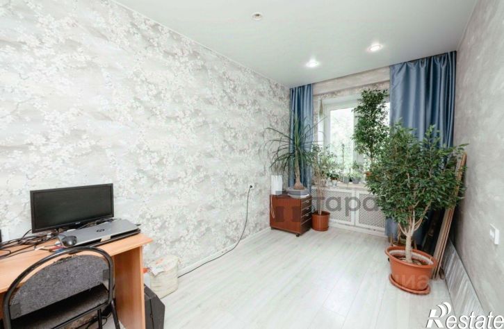 2-комн квартира Коммунистическая улица, 8,  д. 8