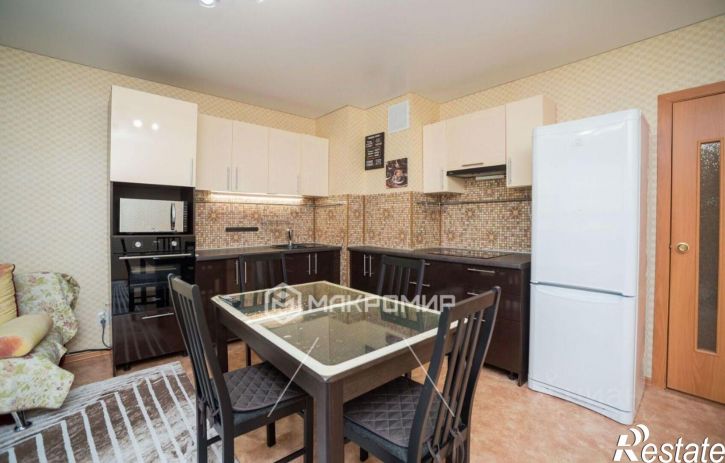 3-комн квартира улица Завалишина, 39,  д. 39