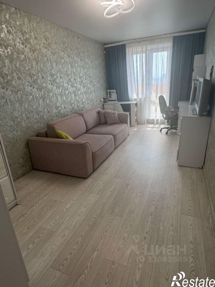 2-комн квартира улица Александра Шмакова, 33,  д. 33